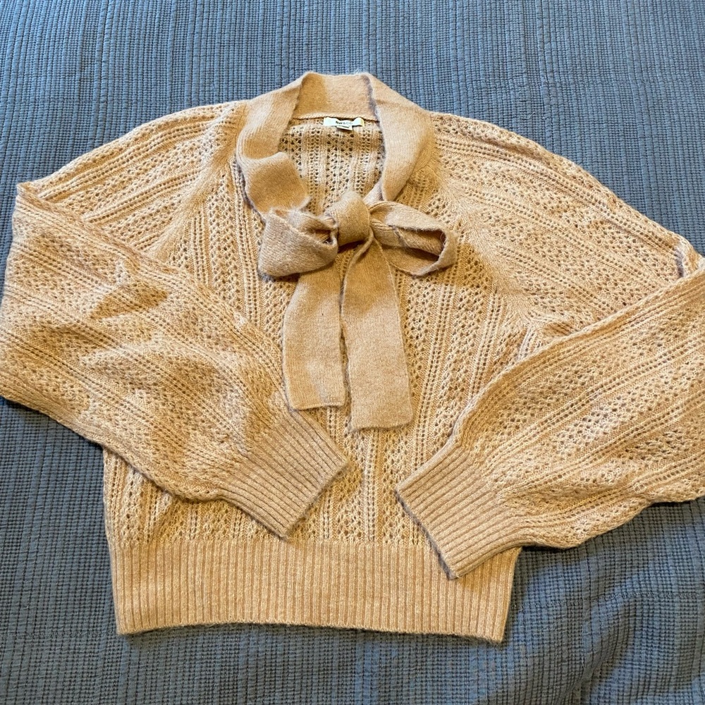 Elegant Neutral Rose Sweater with Bow Detail
